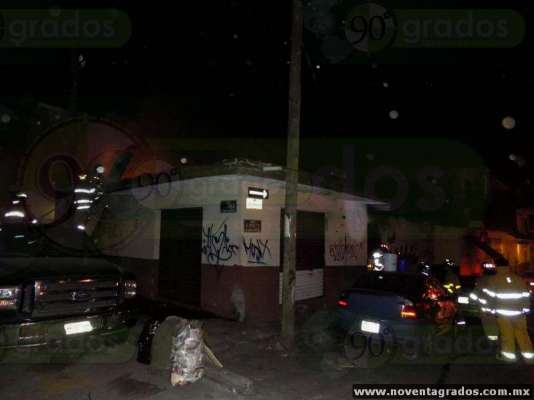 Se incendia vivienda en Uruapan, Michoacán - Foto 1 