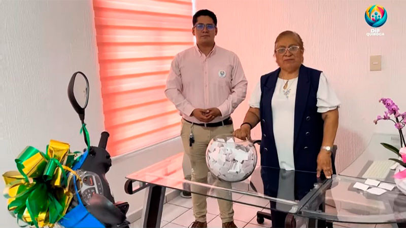 DIF Quiroga rifa motocicleta, con lo recaudado se comprará medicamentos y sillas de ruedas para la población vulnerable 