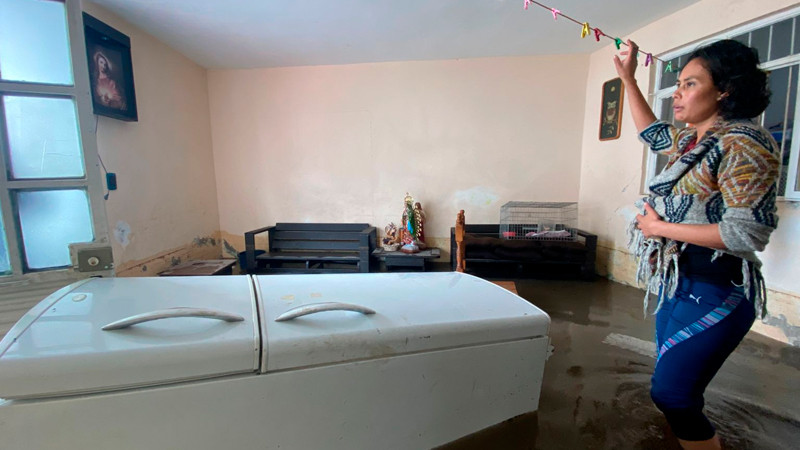 Despliega municipio de Querétaro apoyo a familias afectadas por la lluvia: Felifer Macías 