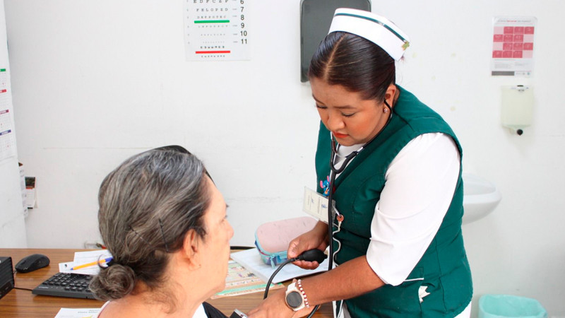 Implementan programa GeriatrIMSS en Querétaro, en beneficio de adultos mayores 