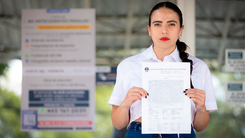 Denuncia Giulianna Bugarini ante la FGE de Michoacán violencia en redes sociales por usar minifalda en evento protocolario   