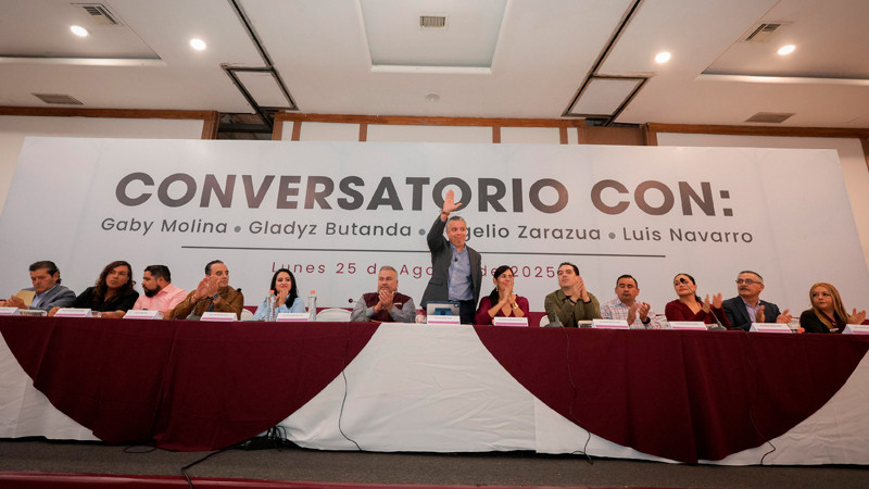 Luis Navarro: las políticas públicas de Michoacán tienen el sello humanista  