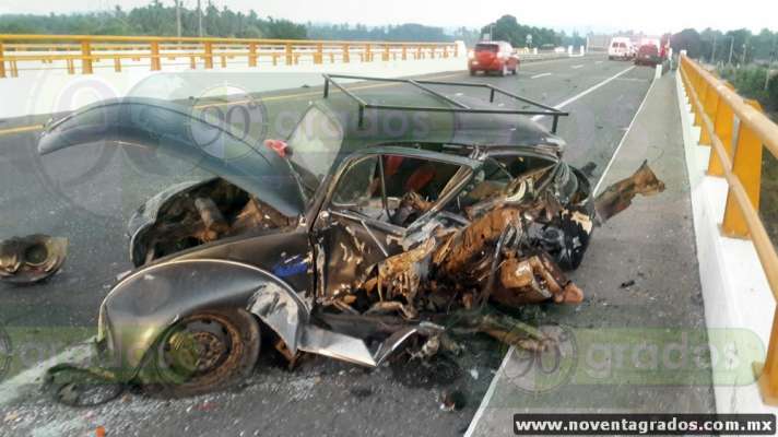 Triple accidente vial en la Autopista Siglo XXI deja un muerto - Foto 0 