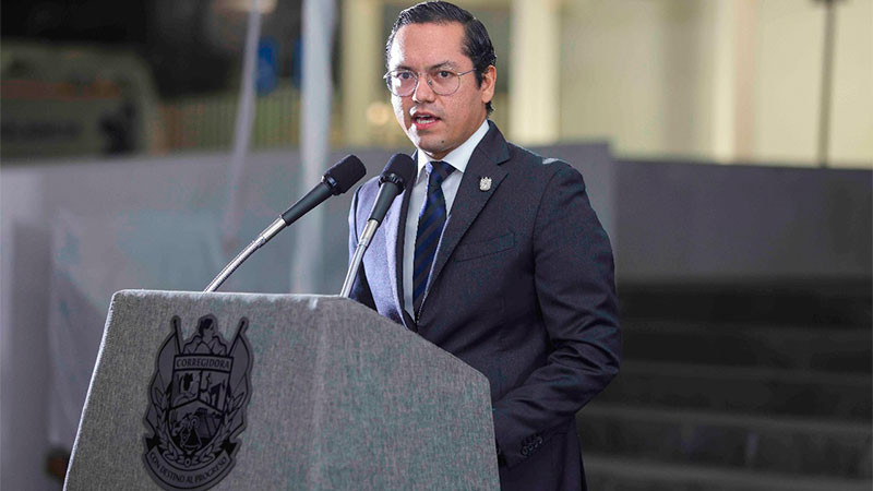 Cancela Chepe Guerrero Encuentro Ciudadano del Primer Informe de Gobierno en apoyo a las familias afectadas por las lluvias en Querétaro 