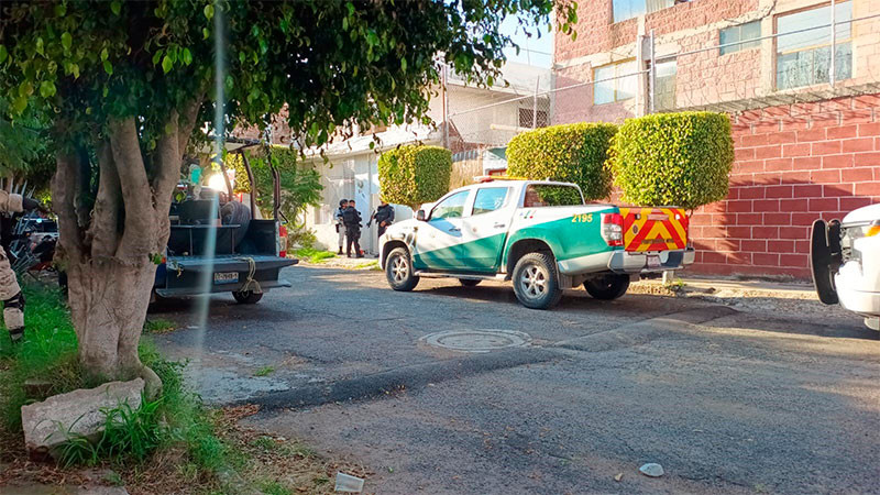 Explosión en la colonia Bosques del Sol en Celaya, Guanajuato, provoca despliegue policiaco; dos personas resultan lesionadas 