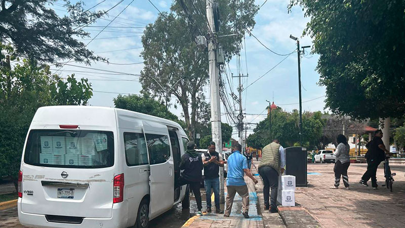 Guillermo Vega Guerrero invitó a la dirigencia estatal de Morena a mandar apoyos para los damnificados por las lluvias en Querétaro  