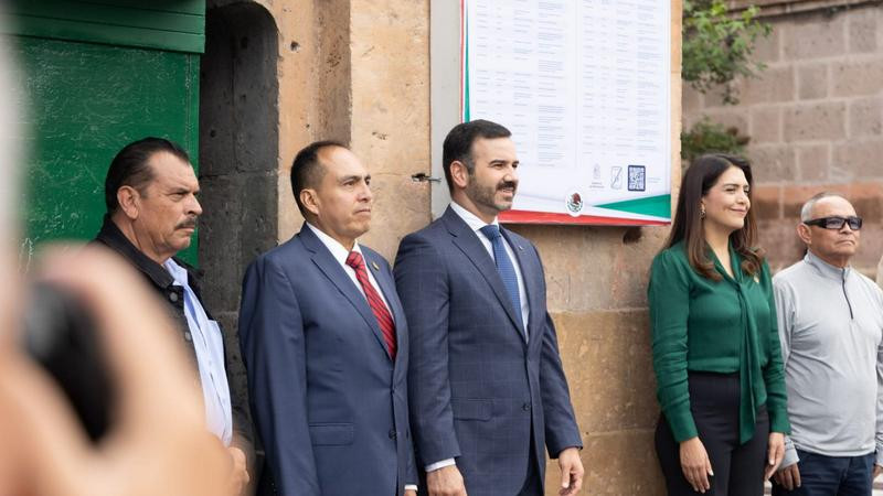 Ayuntamiento de Morelia devela programa de actividades de Fiestas Patrias 
