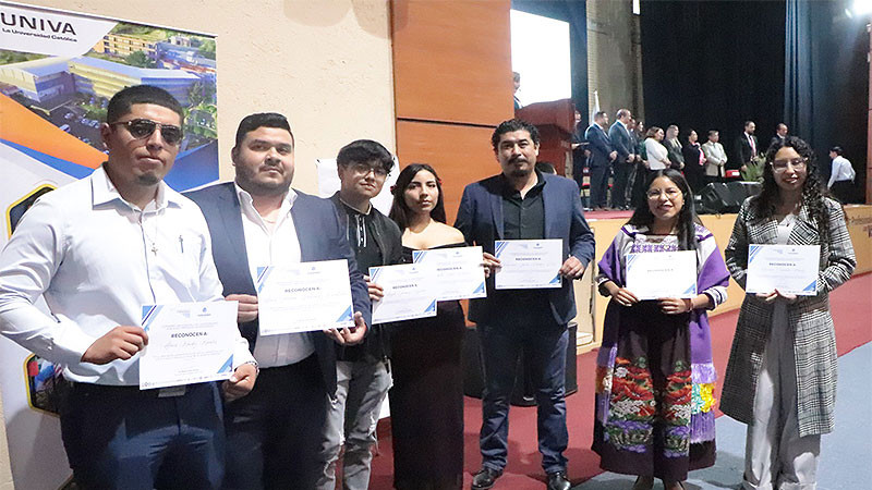 Excelencia académica de egresados de la UTM es reconocida por Coparmex 