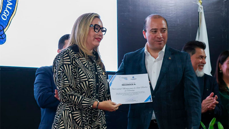 Nicolaitas reciben Reconocimiento Coparmex a la Excelencia Educativa 2025; Yarabí Ávila resalta dedicación de estudiantes 
