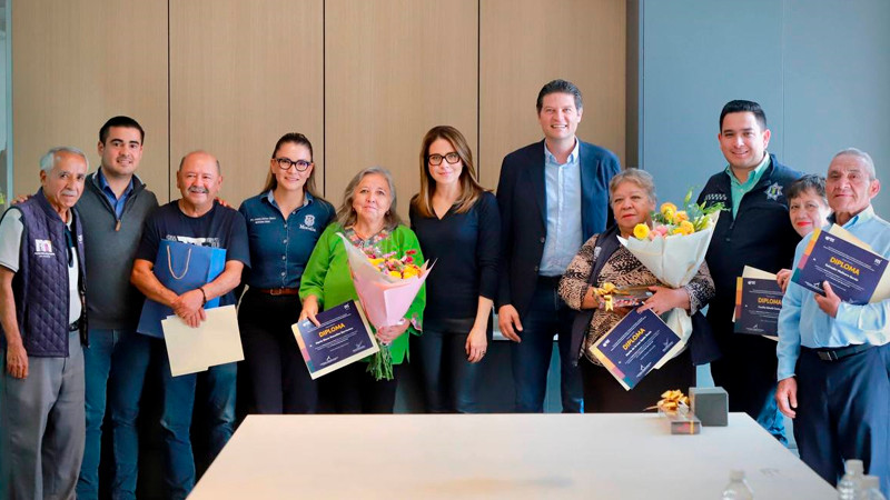 Paola Delgadillo celebra legado y participación de las personas adultas mayores 