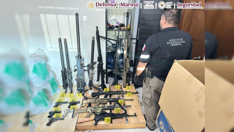 Golpe al crimen en Culiacán, Sinaloa: aseguran arsenal y químicos en cateo federal 
