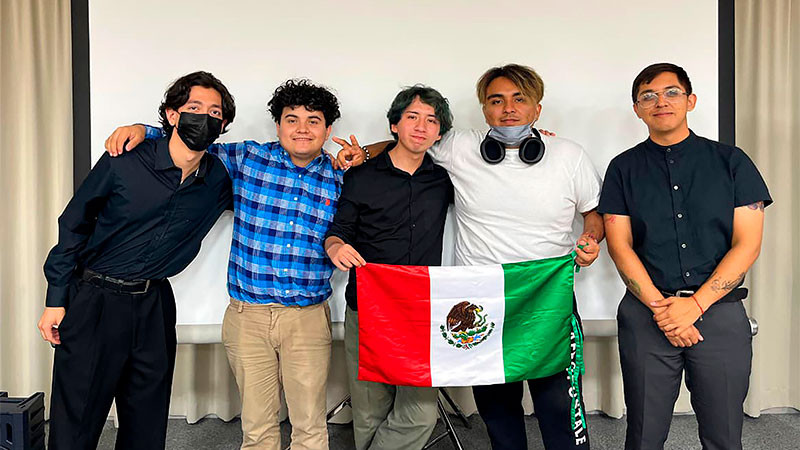Estudiantes UTC destacan durante estancia académica en Japón 