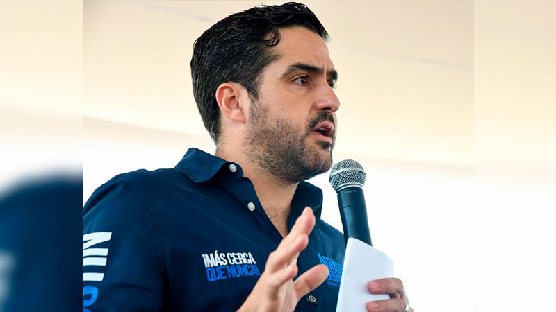 Agustín Dorantes Lámbarri alertó que la creación de nuevos programas sociales deben acompañarse de políticas como las que sí se aplican en Querétaro 