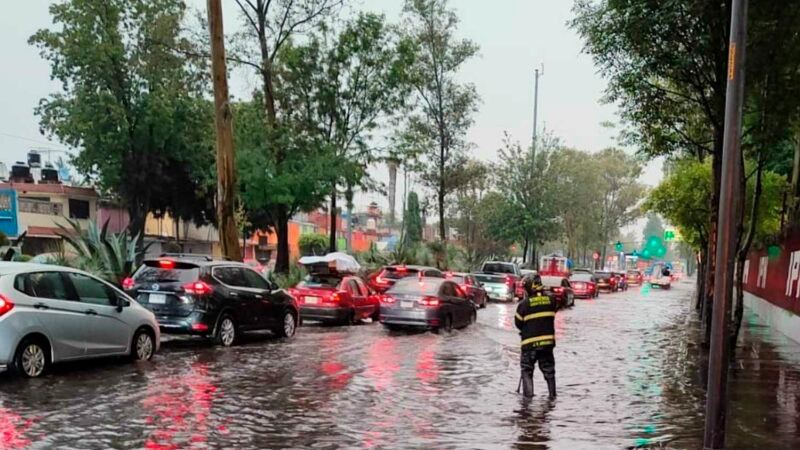 Activan Alertas Naranja y Amarilla por fuertes lluvias en CDMX 