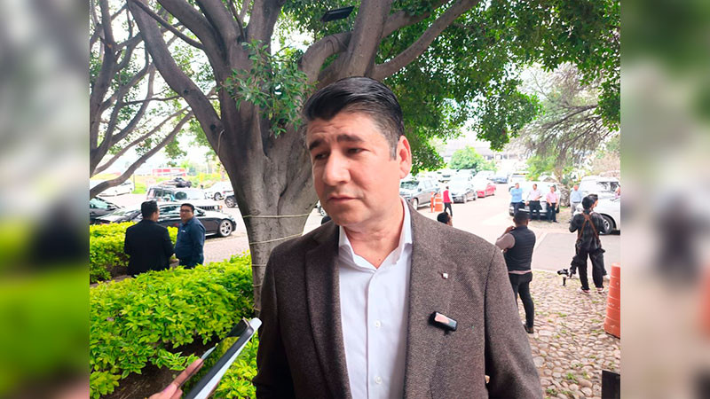 Campaña contra la CATEM es guerra sucia del gobierno: Erik Osornio  