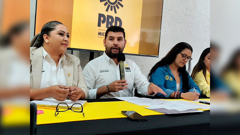 "No es nuestro problema si no le informaron": PRD responde a Morena sobre alianzas  