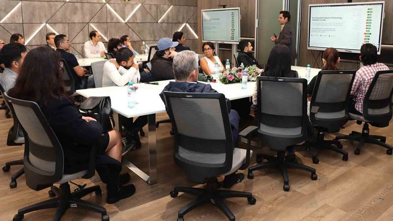 Impulsa UAG formación de expertos alineados a tendencias tecnológicas globales 