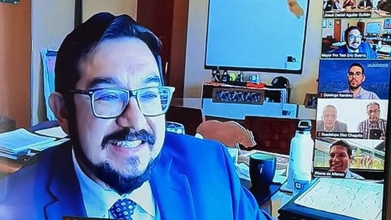 Alfonso Martínez estrecha lazos con Sacramento, California 