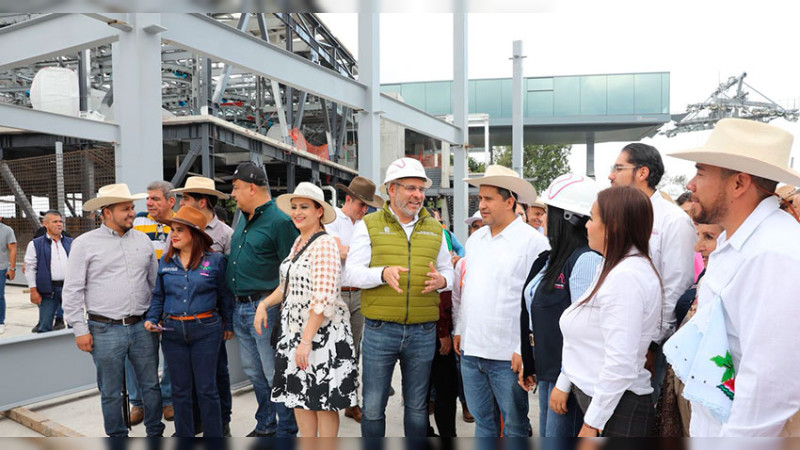 Supervisa Bedolla construcción del nuevo DIF Uruapan; registra avance del 55% 