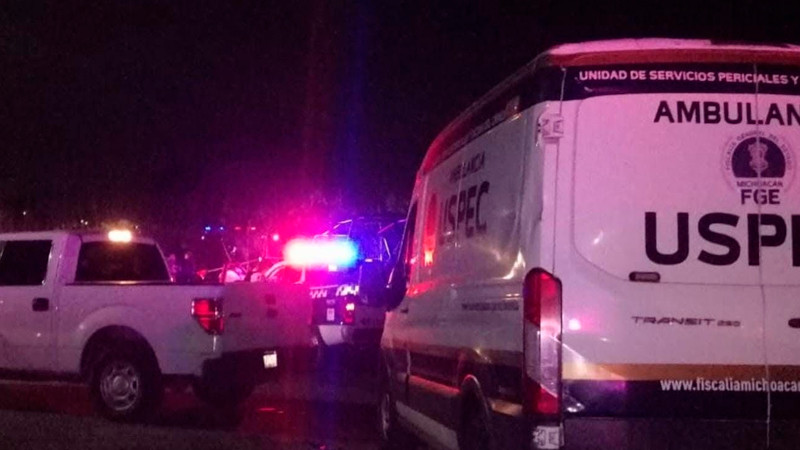 Mujer pierde la vida y su esposo resulta herido en ataque armado, en Apatzingán  