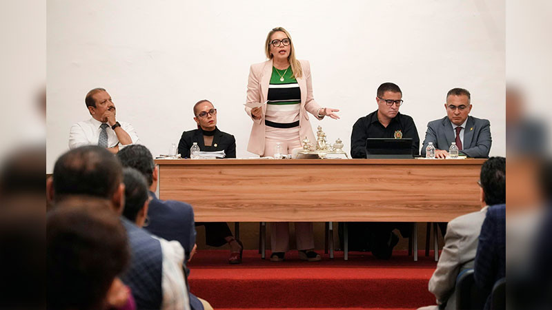 Estaré más cerca de las dependencias nicolaitas para cerrar con broche de justicia: Yarabí Ávila 