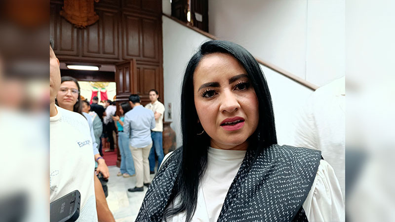 Secretaria de Sedum aseguró que las encuestas las gana quien paga 