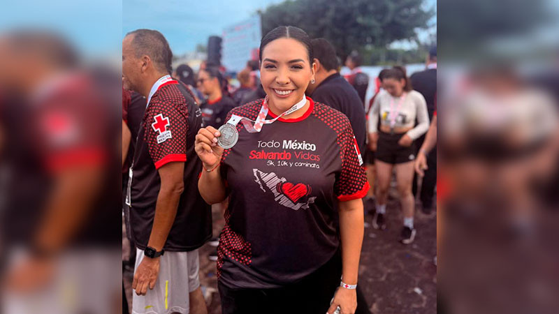 Adriana Campos Huirache se suma a la carrera “Todo México Salvando Vidas” en Zamora 