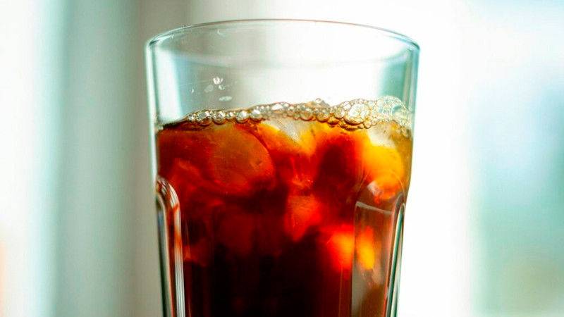 Defiende Sheinbaum alza de impuestos a bebidas azucarada, tabaco y videojuegos 