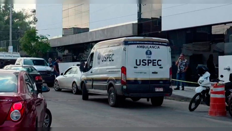 Balean a dos en una “cachimba” en la Morelia-Salamanca; hay un fallecido y una herida 