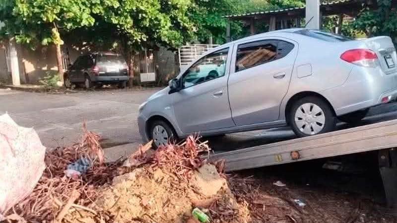 Hombre pierde la vida al infartarse mientras conducía en Lázaro Cárdenas 