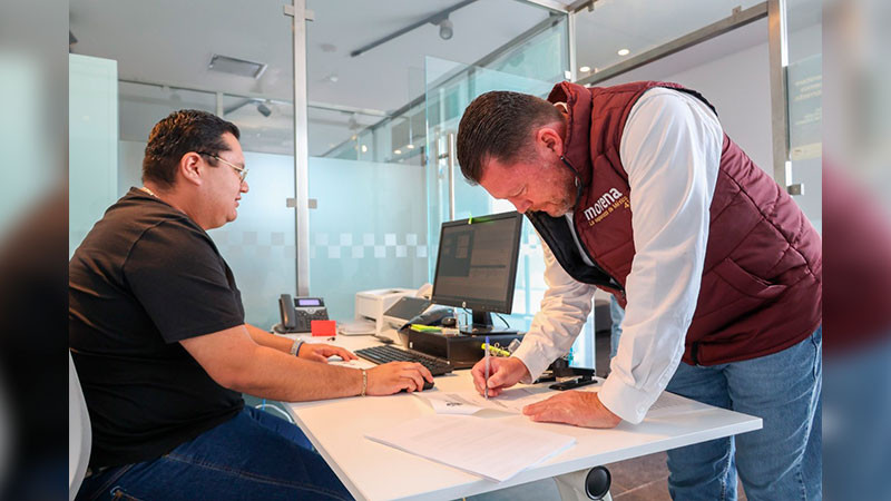 Edgar Inzunza Ballesteros ingresó una iniciativa de reforma y adición a la Ley de Salud Mental del Estado, con el objetivo de atender de manera integral la creciente problemática del suicidio en Querétaro 