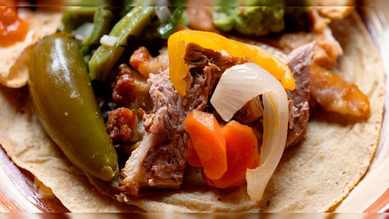 Carnitas de Michoacán, certificación que protege, da valor y abre mercados: Sedeco 