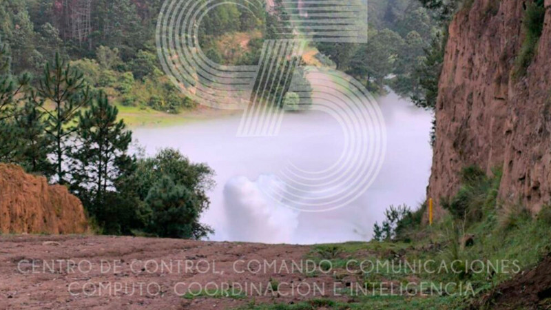 Evacúan dos comunidades en Tlaxcala por fuga de gas 