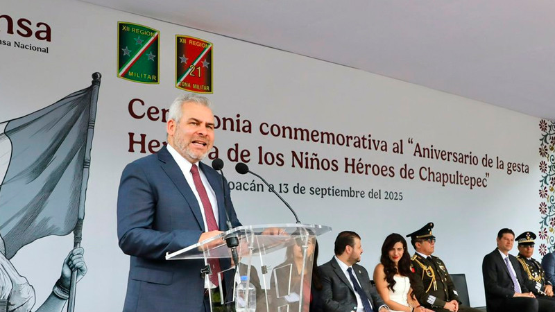 Llama Bedolla a seguir ejemplo de valentía y patriotismo de Niños Héroes 