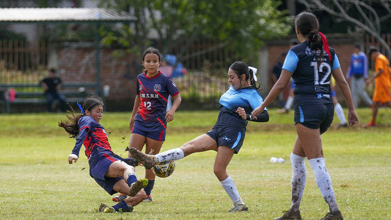 UMSNH está imparable en el Torneo de Verano de la Liga Municipal  
