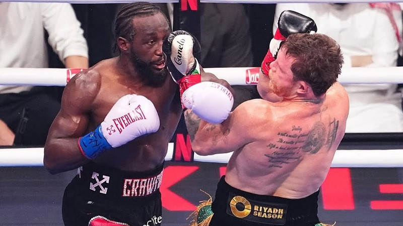 Sorpresa en el deporte mundial: Canelo Álvarez cae derrotado ante Terence Crawford; finaliza etapa gloriosa en el boxeo 