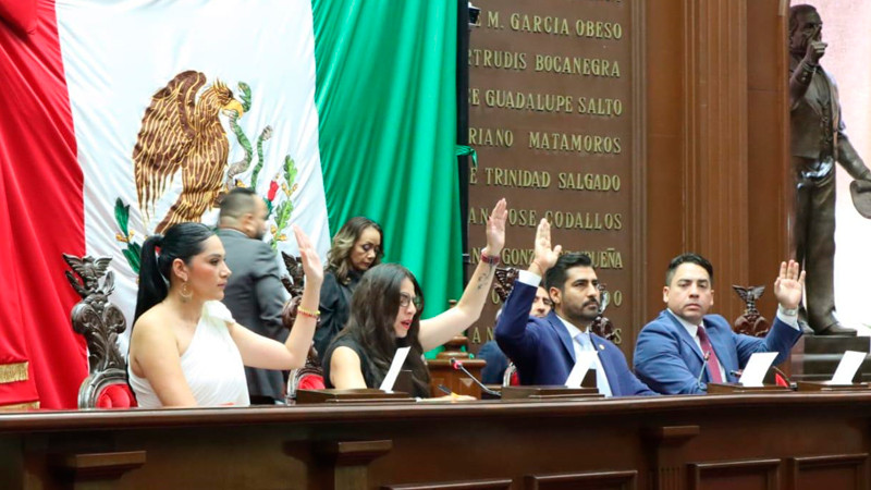 Presidencia del Congreso presenta informe del Primer Año Legislativo 