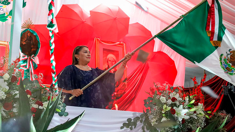 Celebró el pueblo de Quiroga, con orgullo histórico, el Grito de Independencia 