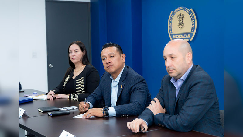 Atiende Torres Piña planteamientos en materia de seguridad del sector empresarial de Michoacán 