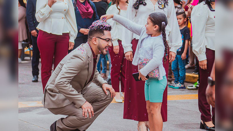 Alexis Velázquez encabezó el cierre de las Fiestas Patrias de Huandacareo 