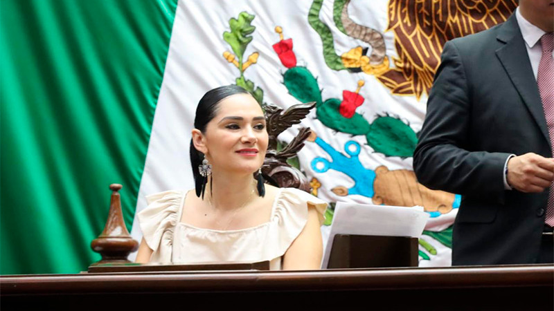 Destaca Diana Espinoza reformas en favor de la niñez y la educación en su primer año de trabajo 