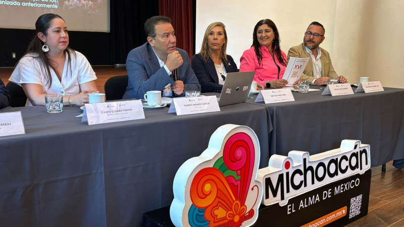 Turismo en verano creció 6.9% en Michoacán: Roberto Monroy 