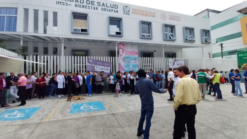 Realizan simulacro de sismo en el Centro de Salud Urbano “José Álvarez Amézquita” de Uruapan 