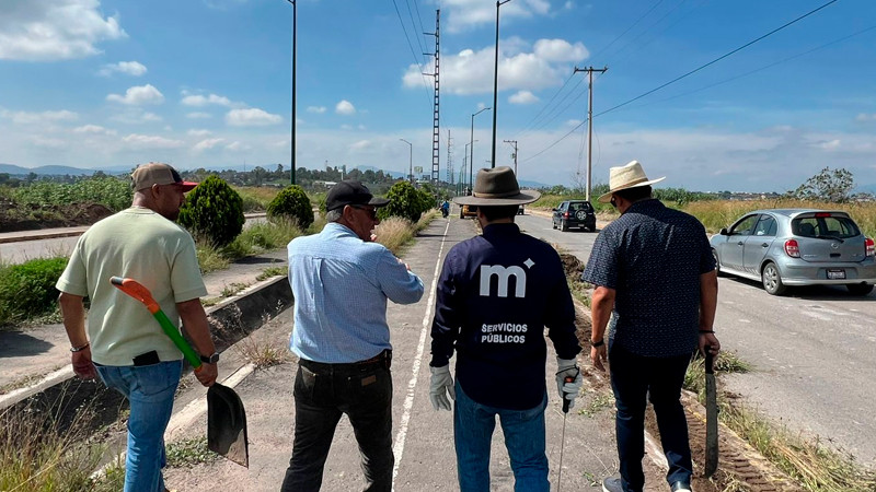 Gobierno de Morelia, ciudadanía e iniciativa privada realizan jornada integral en avenida Oscar Chávez 