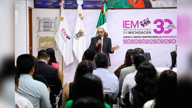 IEM inaugura ciclo de pláticas sobre el impacto de la tecnología  en el sistema electoral y legal    