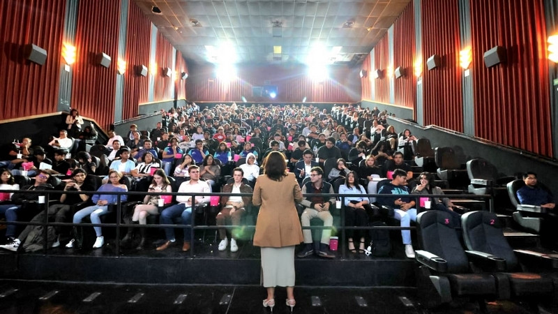 Premian a participantes del concurso de cortometrajes Querétaro Digital: Desconéctate para Conectar 