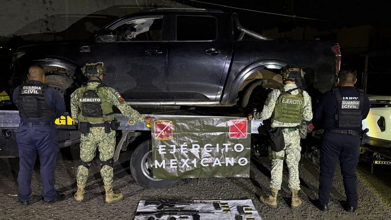 En Quiroga, Michoacán, asegura SSP dos armas largas, cargadores, más de 400 cartuchos y vehículos 