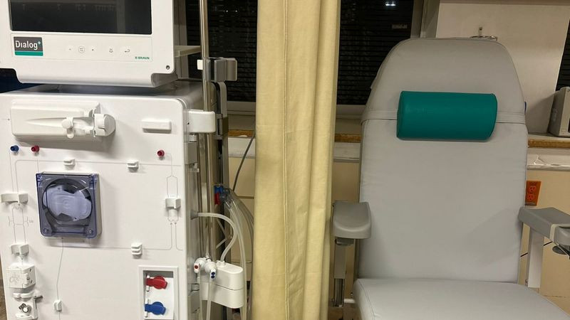 Renueva Clínica “Dr. Pedro Barcena Hiriart” del ISSSTE en San Luis Potosí, sala de hemodiálisis con 15 equipos nuevos 