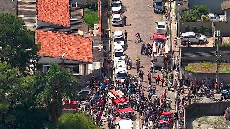 Al menos dos menores pierden la vida en tiroteo en escuela de Brasil 