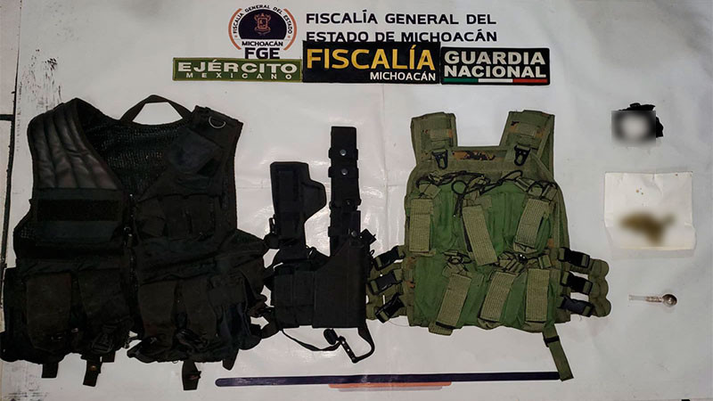 En Morelia, Michoacán: Detienen a dos, aseguran 904 dosis de sustancias ilícitas y equipo táctico 